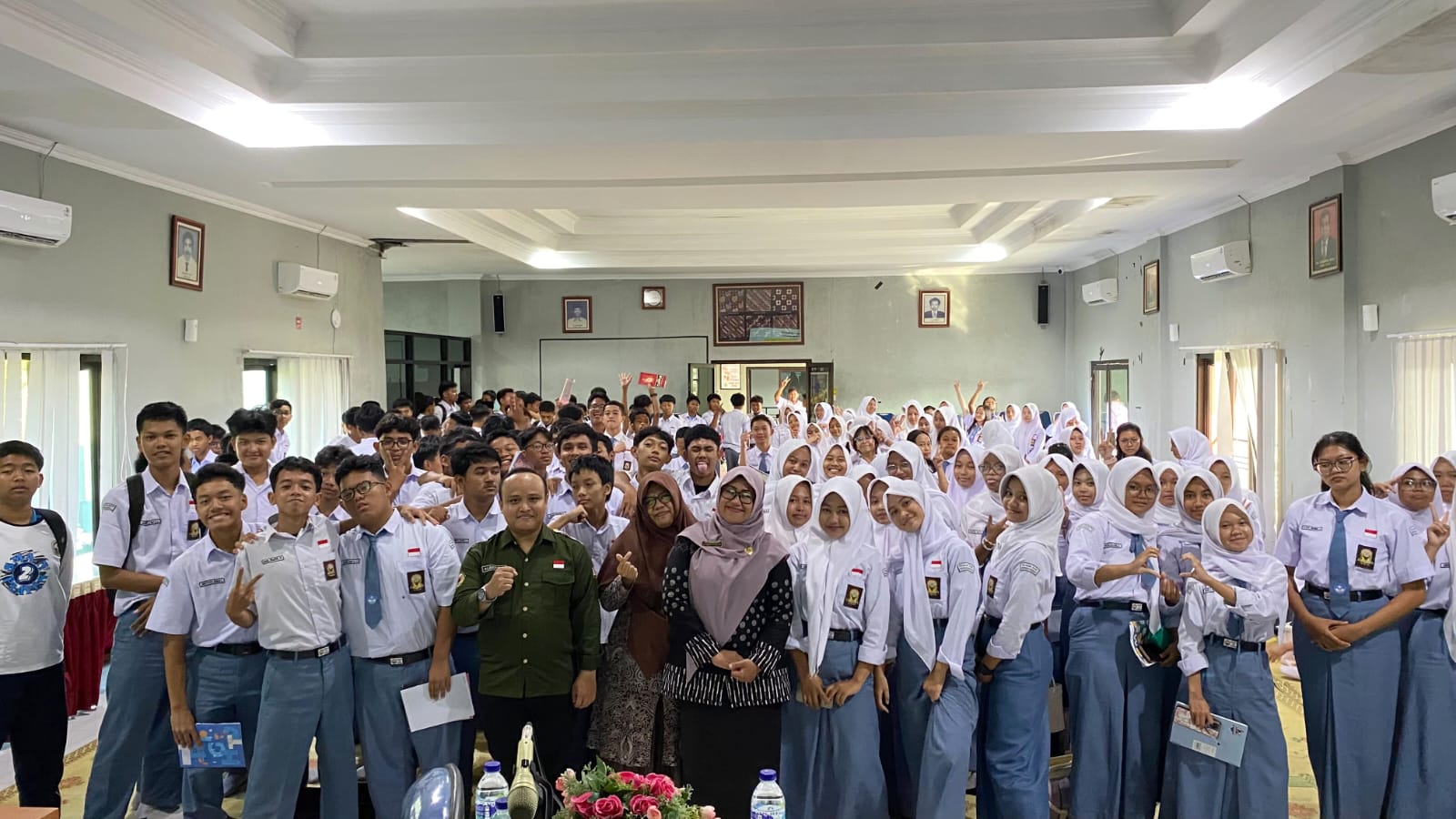 Menuju Generasi Inovatif: SMAN 2 Playen Tanamkan Budaya Riset Siswa Lewat Projek Kolaboratif